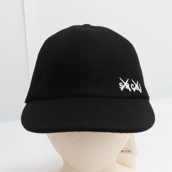 実際に弊社で買取させて頂いた【未使用】sacai×KAWS/サカイ×カウズ Melton cap メルトンキャップ 21-0289S/1の画像 1枚目