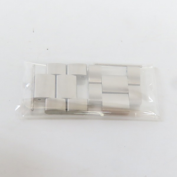 実際に弊社で買取させて頂いたTAG HEUER/タグホイヤー フォーミュラ1 クロノグラフ CAZ1010 の画像 6枚目