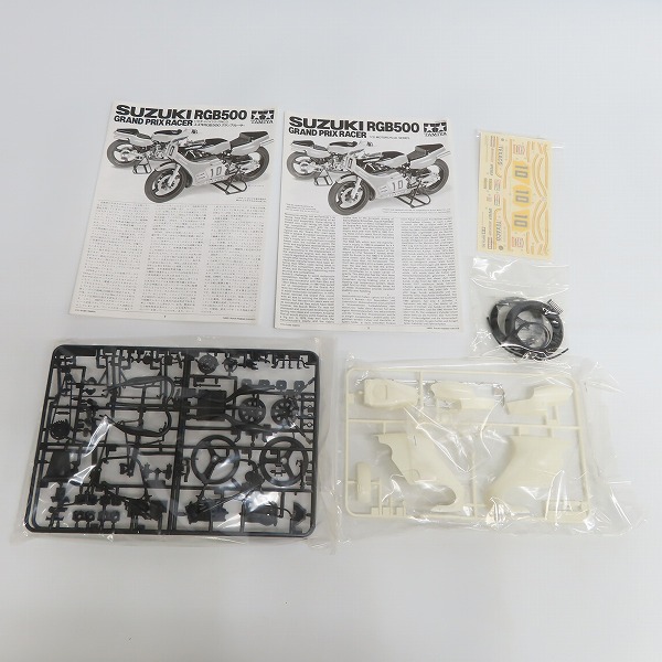 実際に弊社で買取させて頂いた【未組立】TAMIYA/タミヤ 1/12スケール スズキ RGB500/ホンダ NSR500 グランプリレーサー/CR250R/NS500 '84 4点セットの画像 3枚目