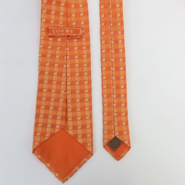 実際に弊社で買取させて頂いたLOEWE/ロエベ 総柄ネクタイの画像 2枚目