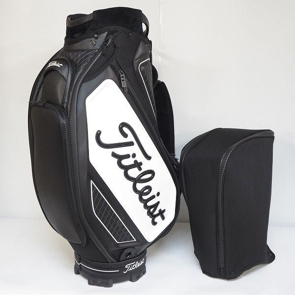 実際に弊社で買取させて頂いたTitleist/タイトリスト TB22SF9 9.5型 5分割 ツアー キャディバッグ 2022年継続モデル ブラックｘホワイトの画像 1枚目