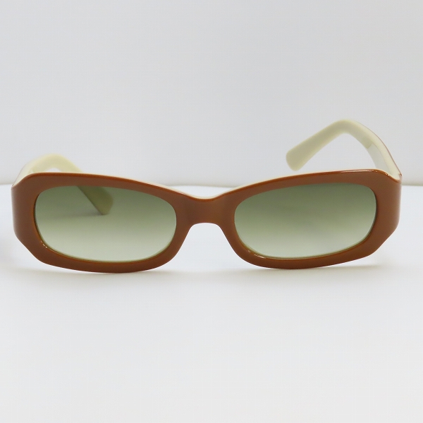 実際に弊社で買取させて頂いた（3）LOEWE/ロエベ サングラス アイウェア SLW506 COL.D23の画像 1枚目