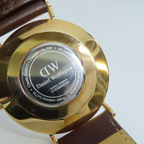 実際に弊社で買取させて頂いたDaniel Wellington/ダニエルウェリントン 腕時計 DW00100006/替えベルトつきの画像 3枚目