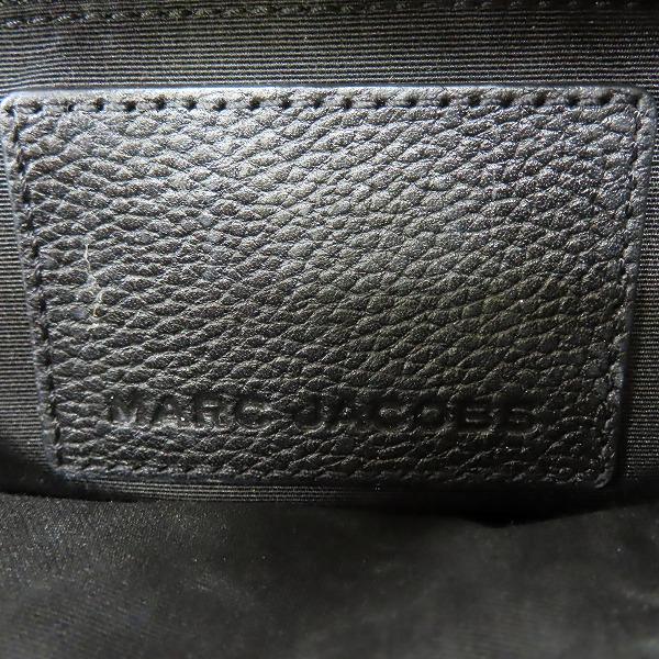 実際に弊社で買取させて頂いたMARC JACOBS/マークジェイコブス テクスチャードボックス ハンドバッグ/ショルダーバッグ ウェビングストラップ付 M0014840の画像 4枚目