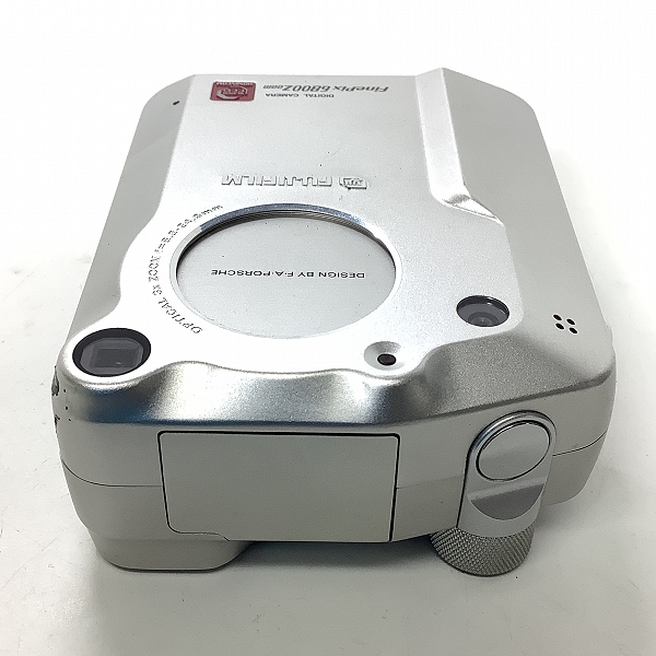 実際に弊社で買取させて頂いたFUJIFILM/富士フィルム FinePix 6800Z コンパクトデジタルカメラ 動作未確認の画像 2枚目