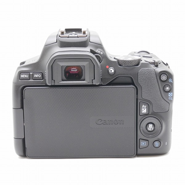 実際に弊社で買取させて頂いたCanon/キヤノン EOS Kiss X10 ダブルズームキット デジタル一眼レフカメラ【簡易動作確認済】の画像 2枚目