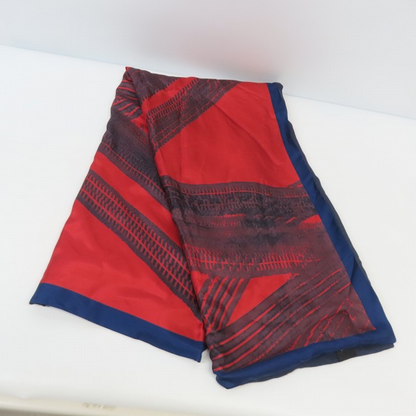 実際に弊社で買取させて頂いたDunhill/ダンヒル シルク/カシミヤ混 大判ストール