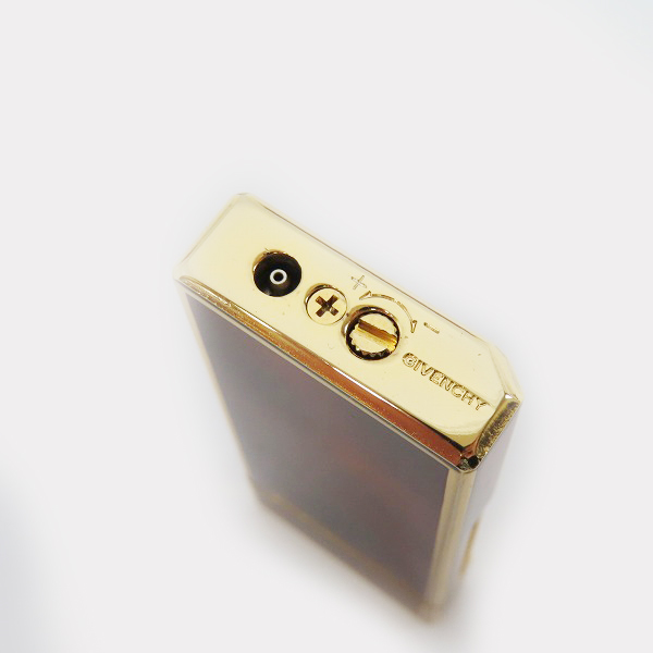 実際に弊社で買取させて頂いたGIVENCHY/ジバンシイ ガスライターの画像 2枚目