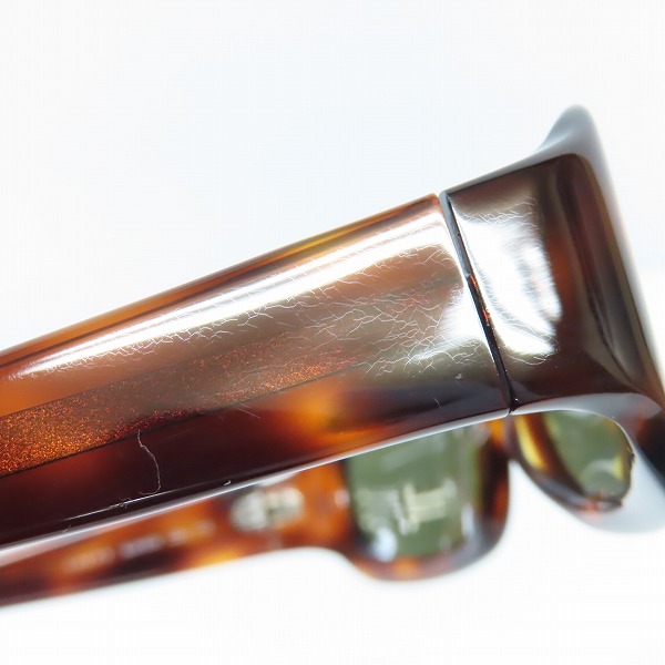 実際に弊社で買取させて頂いた(1)LOEWE/ロエベ サングラス アイウェア SLW506 COL.710 の画像 8枚目