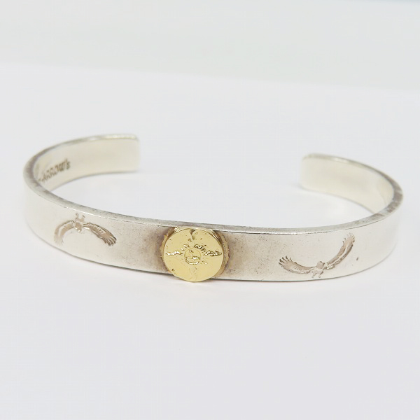 実際に弊社で買取させて頂いたFIRST ARROW'S/ファーストアローズ K18付 イーグルスタンプ バングル 8mmの画像 1枚目