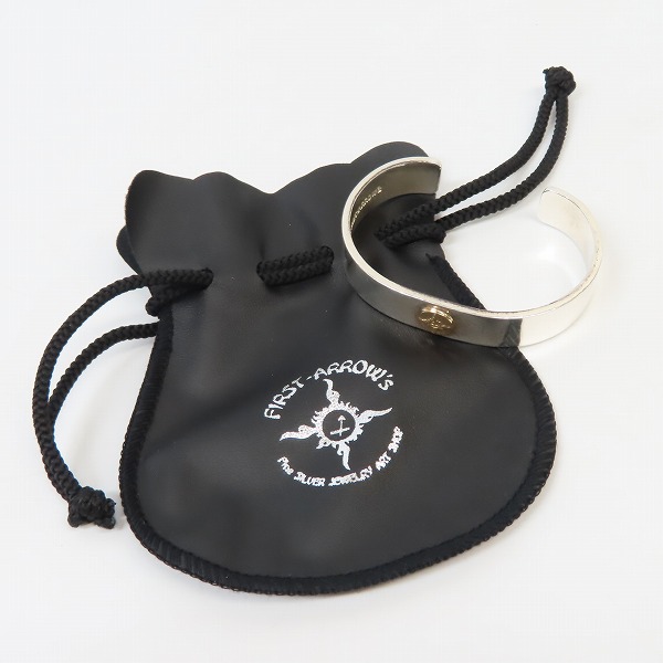 実際に弊社で買取させて頂いたFIRST ARROW's/ファーストアローズ K18付 プレーンバングルの画像 9枚目