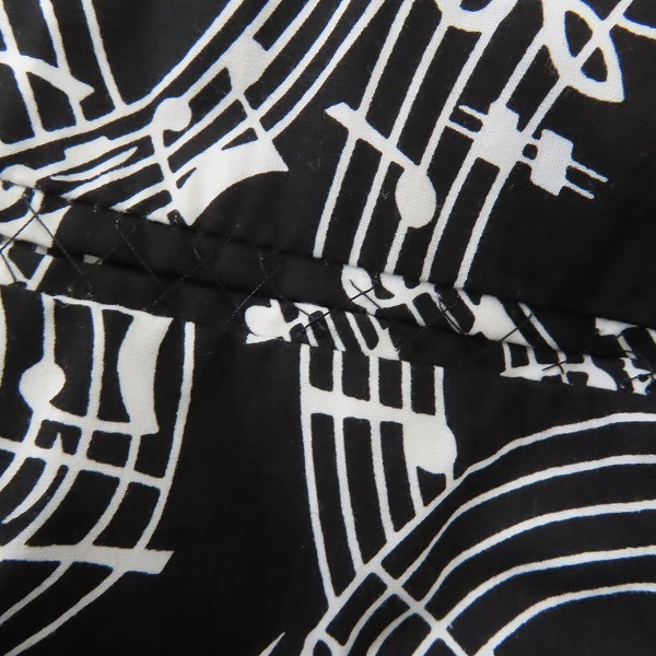 実際に弊社で買取させて頂いたNUMBER (N)INE/ナンバーナイン 07SS 裏地音符柄 切替ショールカラー ベスト シルク S07-NJ034A /4の画像 6枚目