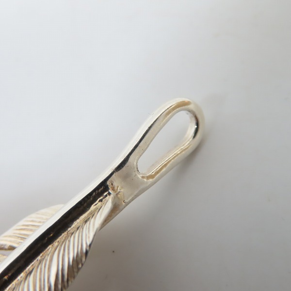 実際に弊社で買取させて頂いたFIRST ARROWS/ファーストアローズ シルバー/全銀 フェザーペンダント Size：Lの画像 4枚目