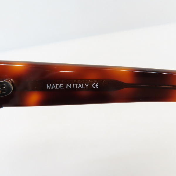 実際に弊社で買取させて頂いた(1)LOEWE/ロエベ サングラス アイウェア SLW506 COL.710 の画像 5枚目