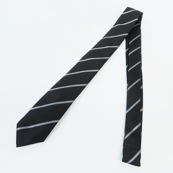 実際に弊社で買取させて頂いたCELINE/セリーヌ ネクタイ 斜めストライプ