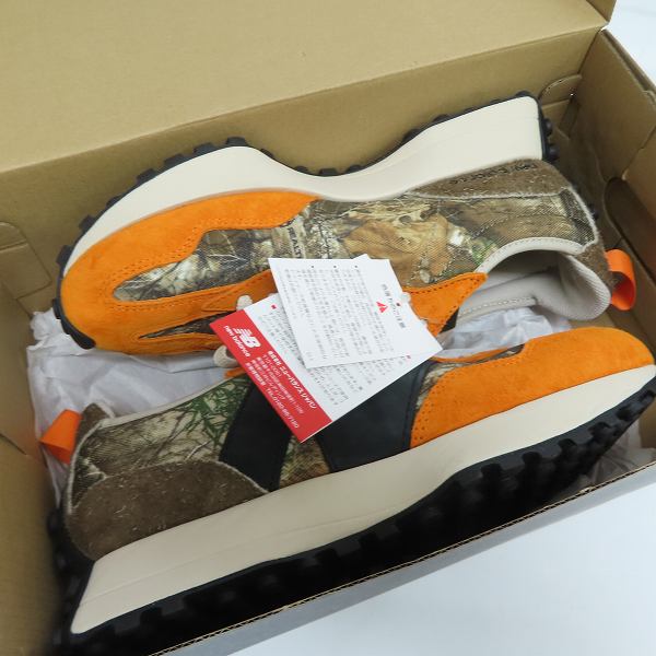 実際に弊社で買取させて頂いた【未使用】New Balance×atmos/ニューバランス×アトモス リアルツリー カモ MS327ART/26.5の画像 6枚目