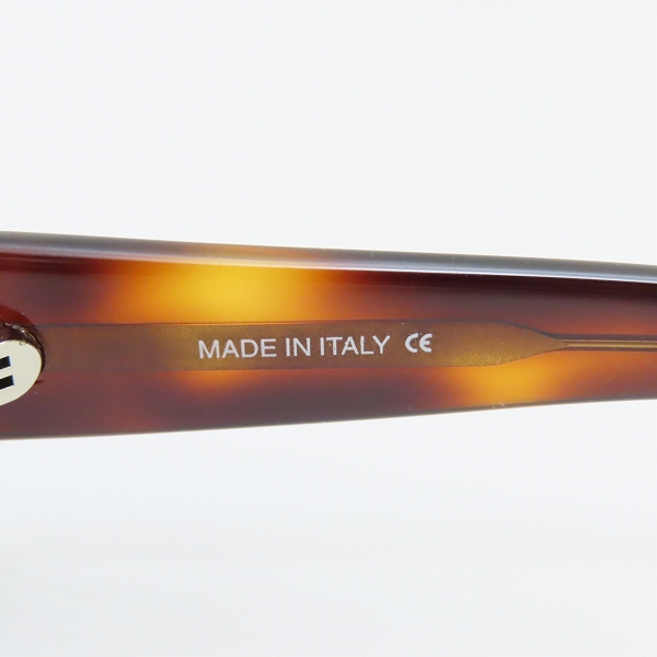 実際に弊社で買取させて頂いた（1）LOEWE/ロエベ サングラス アイウェア SLW506 COL.710 の画像 6枚目