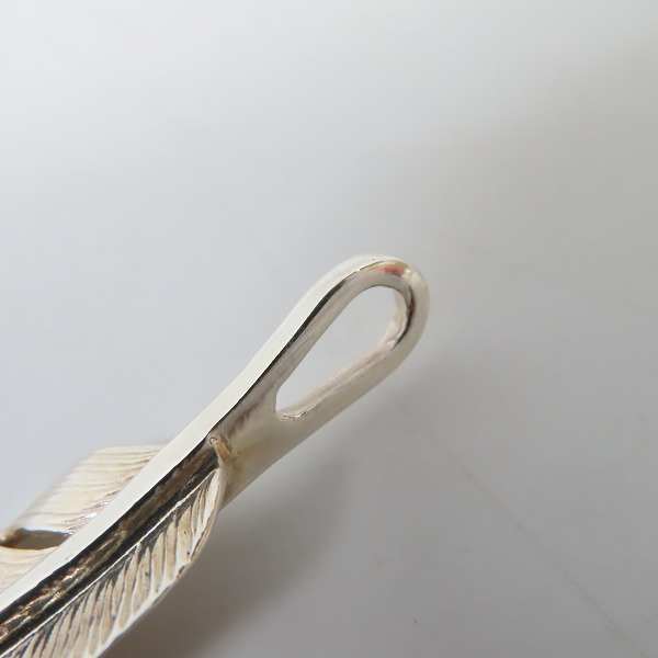 実際に弊社で買取させて頂いたFIRST ARROWS/ファーストアローズ 先金/K18 剣先 フェザー ペンダント Size：Lの画像 4枚目