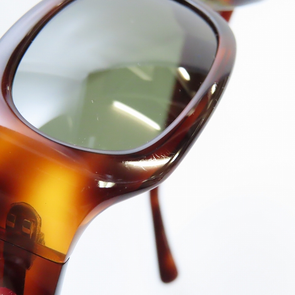 実際に弊社で買取させて頂いた（2）LOEWE/ロエベ サングラス アイウェア SLW506 COL.710 の画像 8枚目