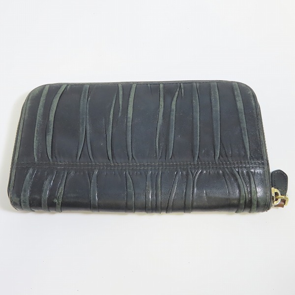 実際に弊社で買取させて頂いたPRADA/プラダ レザー ラウンドファスナー長財布の画像 1枚目