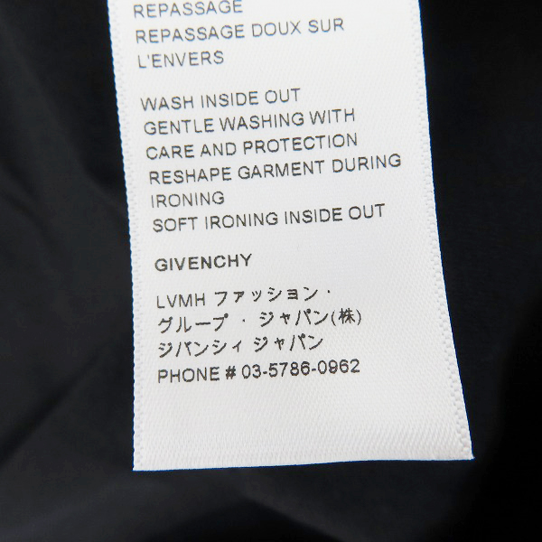 実際に弊社で買取させて頂いた【JPタグ/未使用】GIVENCHY/ジバンシイ 21SS メタリックロゴ 半袖Tシャツ BM711D3002/XLの画像 5枚目