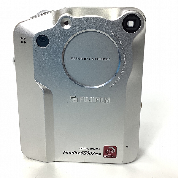実際に弊社で買取させて頂いたFUJIFILM/富士フィルム FinePix 6800Z コンパクトデジタルカメラ 動作未確認の画像 1枚目