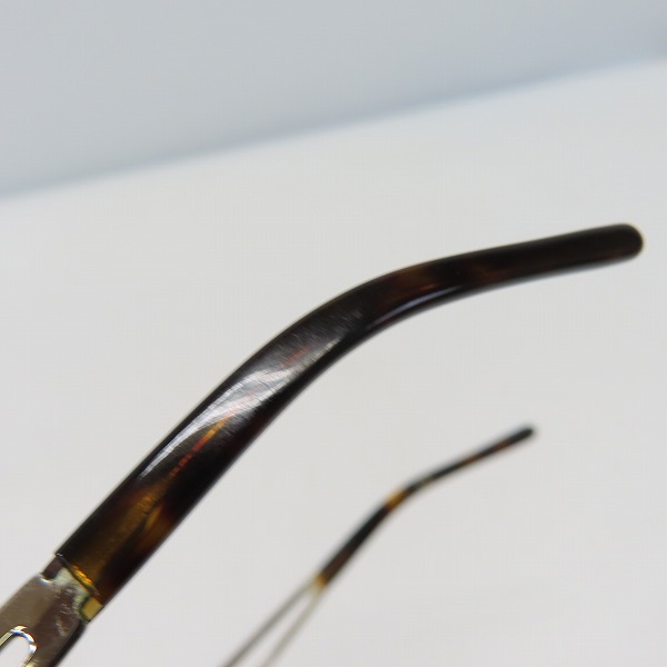 実際に弊社で買取させて頂いたLOEWE/ロエベ サングラス SLW051の画像 8枚目