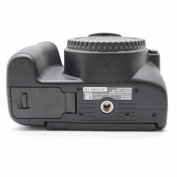 実際に弊社で買取させて頂いたCanon/キヤノン EOS Kiss X10 ダブルズームキット デジタル一眼レフカメラ【簡易動作確認済】の画像 5枚目