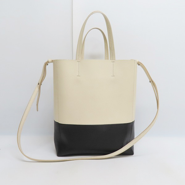 実際に弊社で買取させて頂いたCELINE/セリーヌ バーティカル カバ スモール 2way トートバッグ ホワイト/ブラックの画像 1枚目
