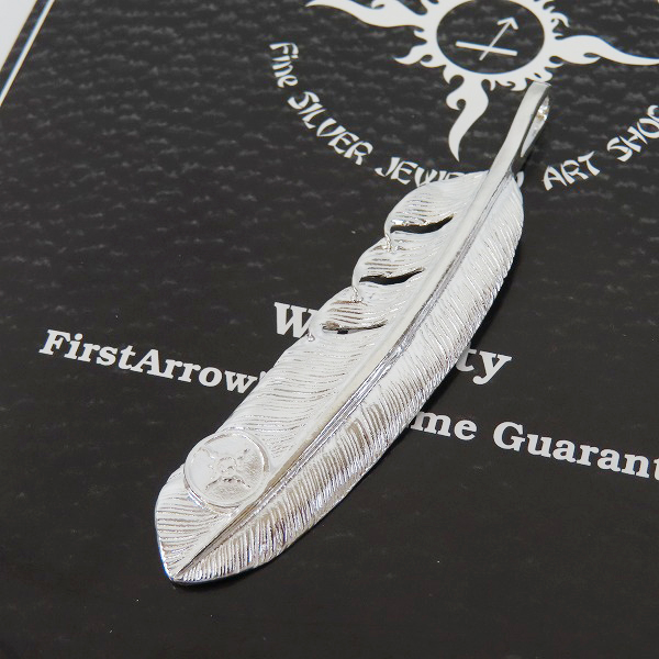 実際に弊社で買取させて頂いた【ギャラ付】FIRST ARROW'S/ファーストアローズ フェザーペンダント 左向き L 