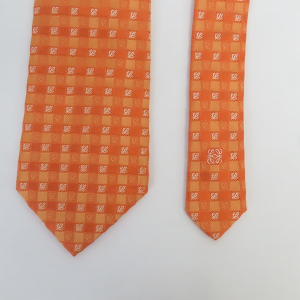 実際に弊社で買取させて頂いたLOEWE/ロエベ 総柄ネクタイの画像 1枚目