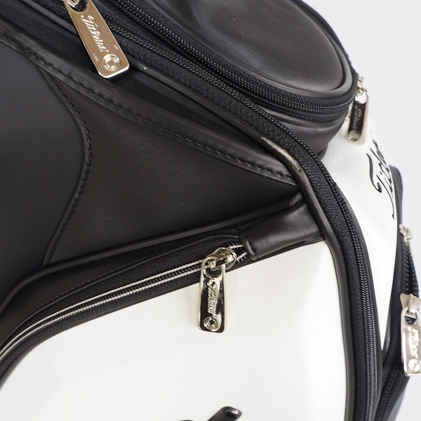 実際に弊社で買取させて頂いたTitleist/タイトリスト CB810 9.5型 5分割ツアーキャディバッグ ブラックｘホワイトの画像 5枚目