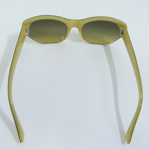 実際に弊社で買取させて頂いた(2)CELINE/セリーヌ サングラス アイウェア SC1508 col.D04の画像 3枚目