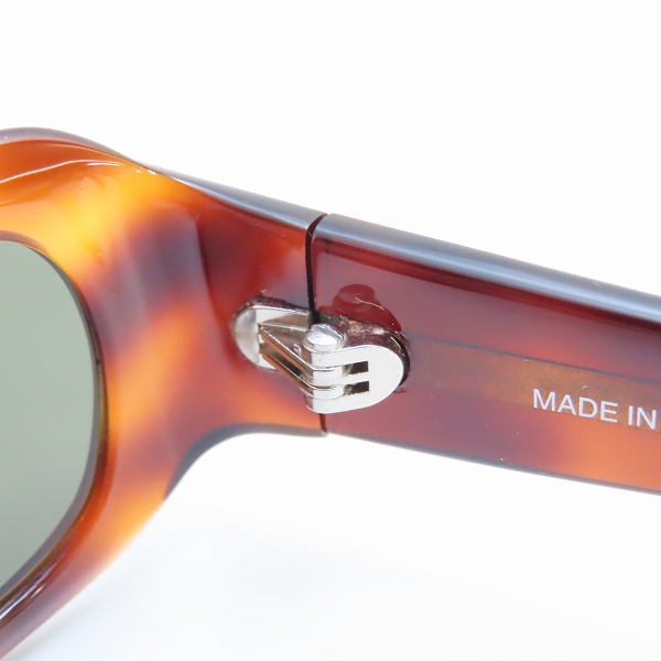 実際に弊社で買取させて頂いた（5）LOEWE/ロエベ サングラス アイウェア SLW506 COL.710 の画像 5枚目