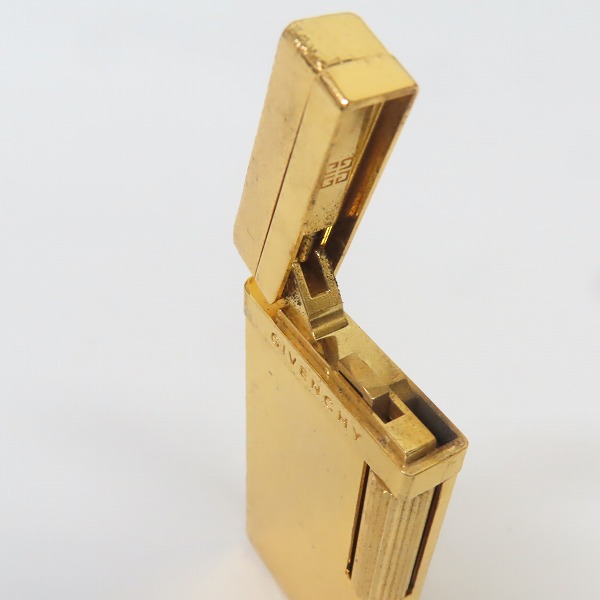 実際に弊社で買取させて頂いたGIVENCHY/ジバンシー 1700 ガスライター ゴールド加工の画像 5枚目