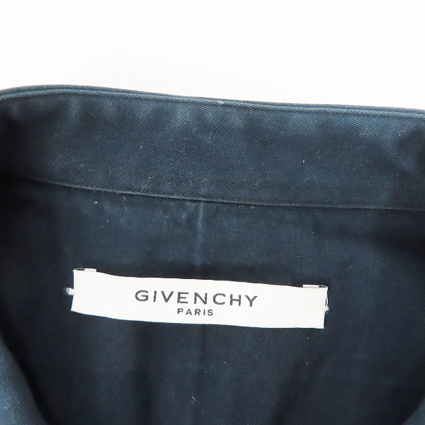 実際に弊社で買取させて頂いたGIVENCHY/ジバンシィ 17SS スターボタン ステッチデザインシャツ 17S 6000 361/38の画像 2枚目