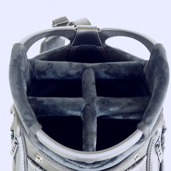 実際に弊社で買取させて頂いたTitleist/タイトリスト TB22SF9 9.5型 5分割 ツアー キャディバッグ 2022年継続モデル ブラックｘホワイトの画像 3枚目