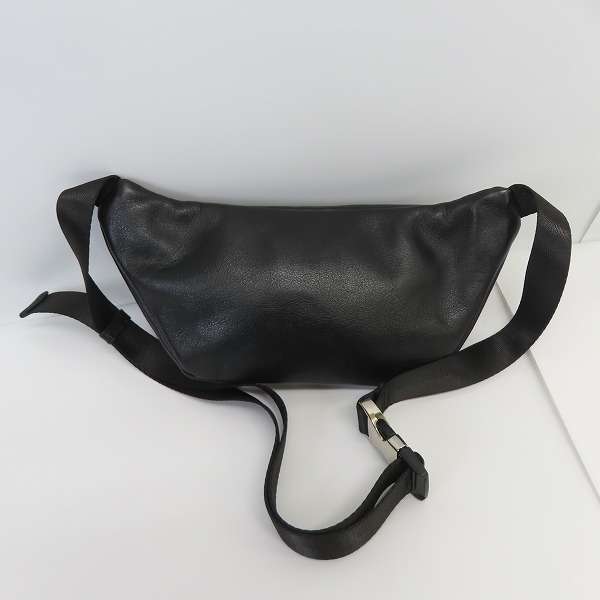 実際に弊社で買取させて頂いたUNITED ARROWS/ユナイテッドアローズ グリーンレーベルリラクシング レザー ボディバッグの画像 1枚目