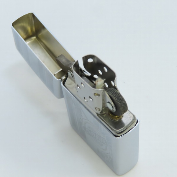 実際に弊社で買取させて頂いたZIPPO/ジッポー CHRYSLER クライスラー 2006年製の画像 4枚目