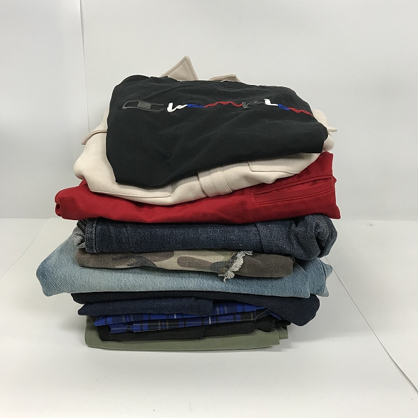 実際に弊社で買取させて頂いた【おまとめ品】チャンピオン/コロニー/ディッキーズ 等 パンツ/Tシャツ/ジャケット 他の画像 5枚目