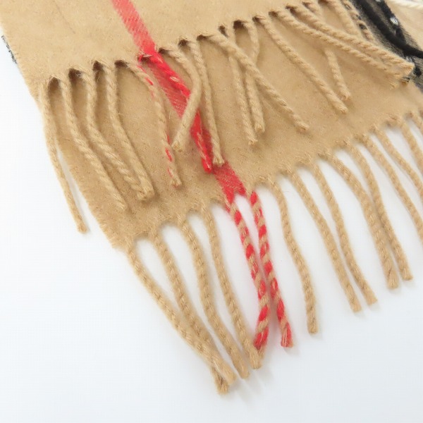 実際に弊社で買取させて頂いたBURBERRY/バーバリー カシミア100% チェック柄 ハート マフラーの画像 4枚目