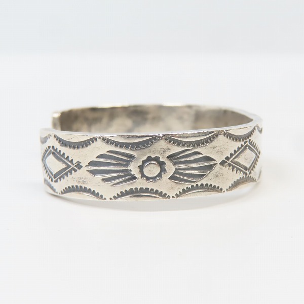 実際に弊社で買取させて頂いたFIRST ARROW's/ファーストアローズ K18付き V.F.S.W バングルの画像 3枚目