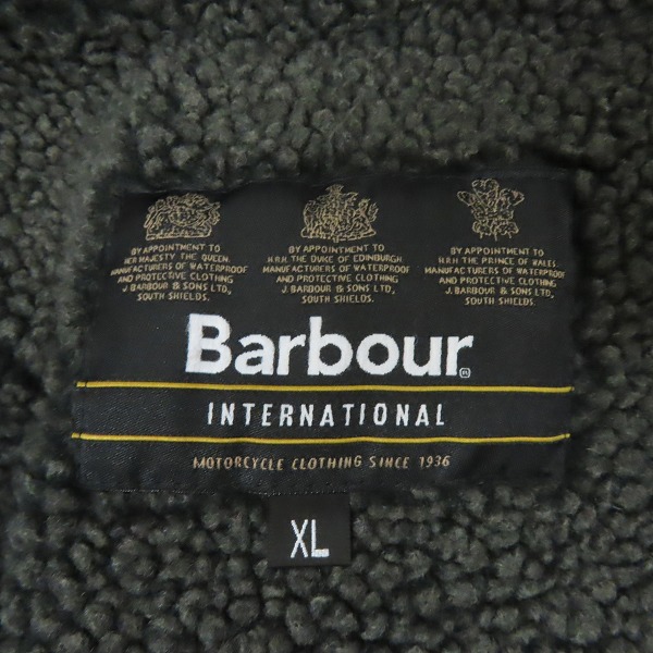 実際に弊社で買取させて頂いたBARBOUR/バブアー intl Kevlar Wax Jacket MWX1372OL51/XLの画像 2枚目
