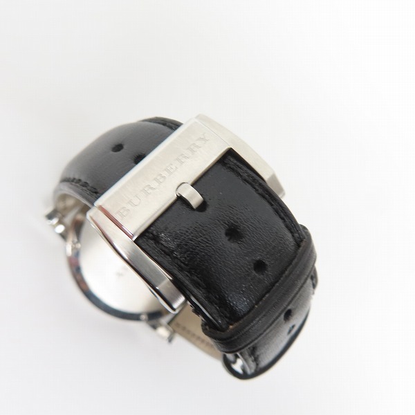 実際に弊社で買取させて頂いたBURBERRY/バーバリー クロノグラフ 腕時計 BU9356【動作未確認】の画像 2枚目