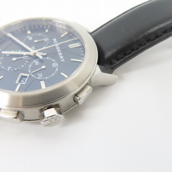 実際に弊社で買取させて頂いたBURBERRY/バーバリー クロノグラフ 腕時計 BU9356【動作未確認】の画像 4枚目