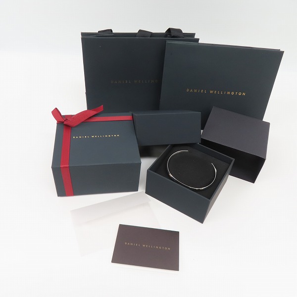 実際に弊社で買取させて頂いたDaniel Wellington/ダニエルウェリントン クラシックバングルの画像 8枚目
