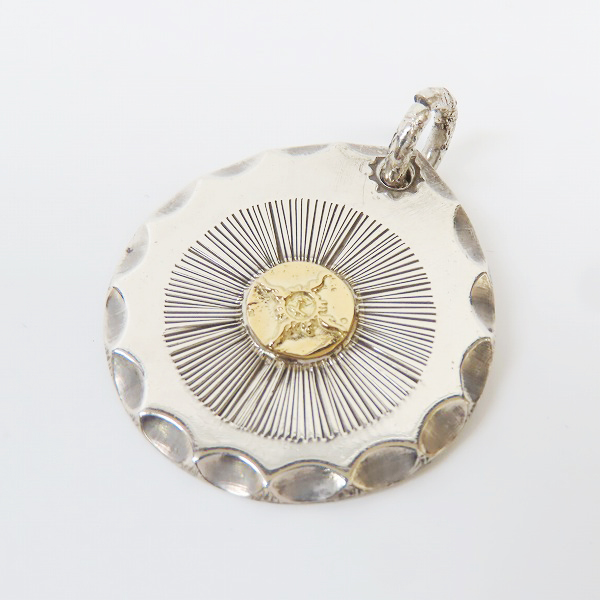 実際に弊社で買取させて頂いたFIRST ARROW's/ファーストアローズ K18付き タタキメタル ペンダントトップ