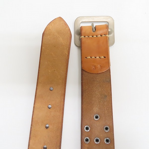 実際に弊社で買取させて頂いたSUGAR CANE/シュガーケーン スタッズ レザーベルト 32の画像 2枚目