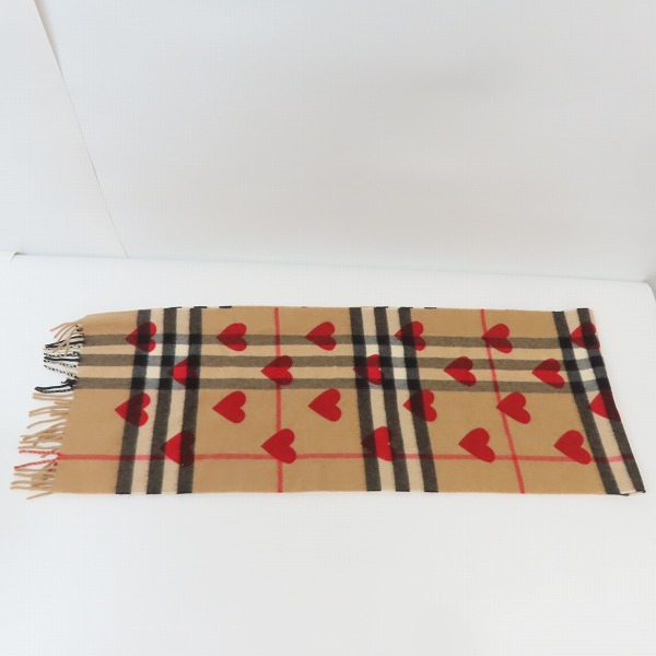 実際に弊社で買取させて頂いたBURBERRY/バーバリー カシミア100% チェック柄 ハート マフラーの画像 2枚目