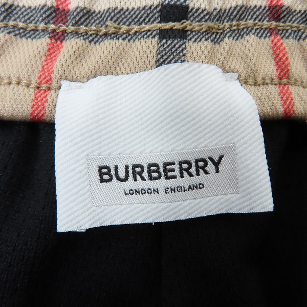 実際に弊社で買取させて頂いた【JPタグ】BURBERRY/バーバリー DEBSON CHECK ヴィンテージチェック テクニカルツイル ショーツ 8026469/Mの画像 2枚目